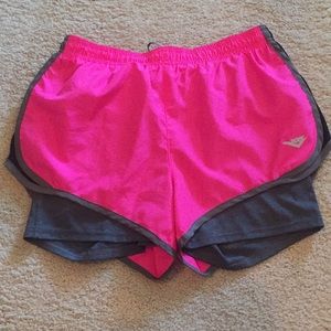 ❄️ 3 for $10 ❄️ Athletic shorts with liner